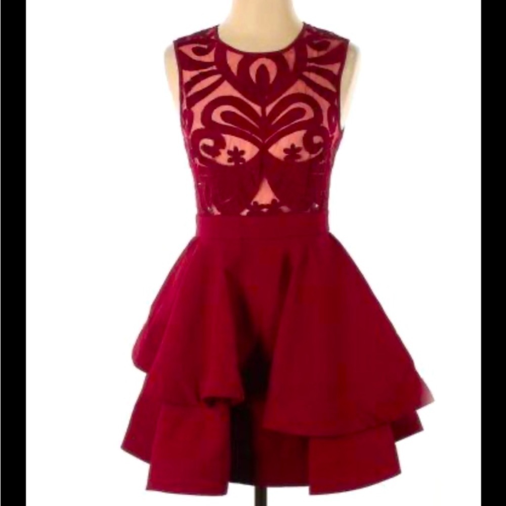 L’Atiste by Amy Red Embroidery‎ Sheer Bust Tiered Skirt Dress